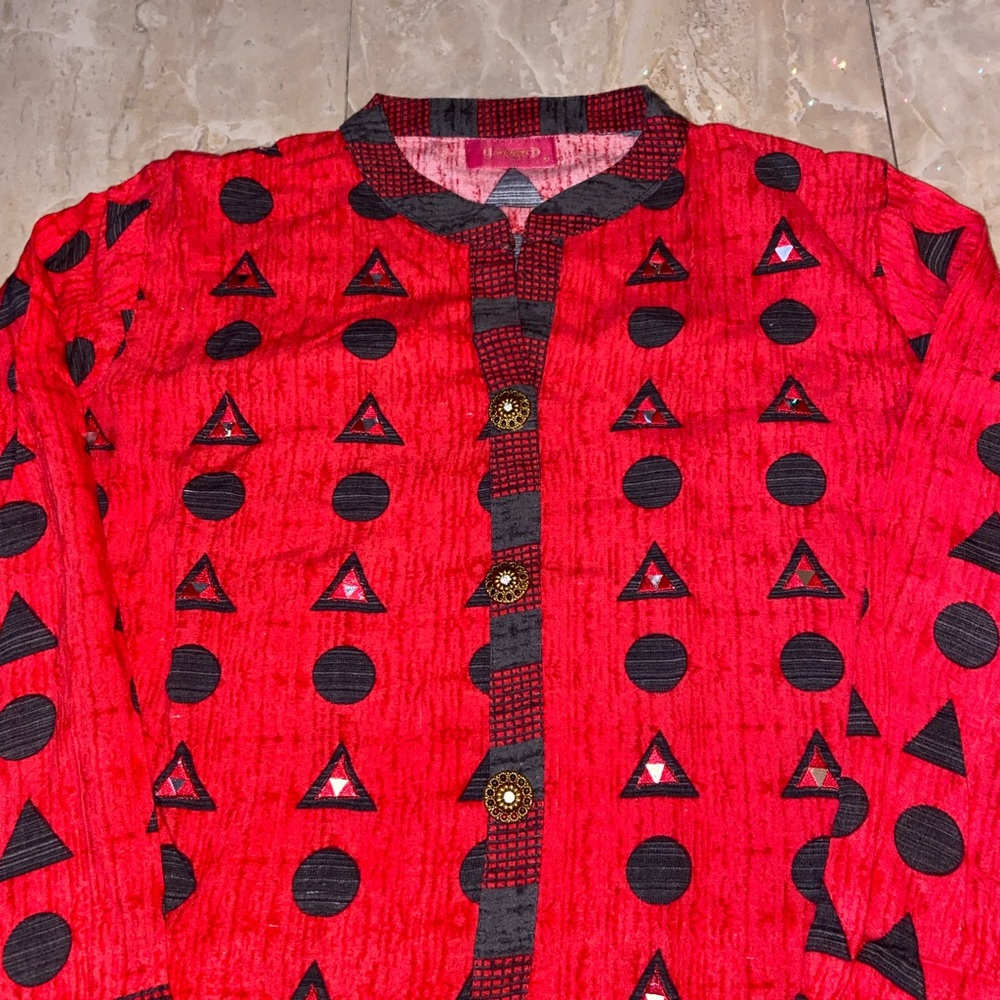 Red and Black Geometric Patterned 2 Piece Kurta Set Salwar Kameez Size M - Picture 3 of 8